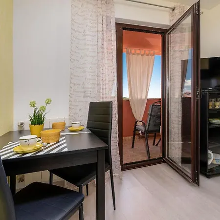 Apartments Miri Vrsar Exterior photo