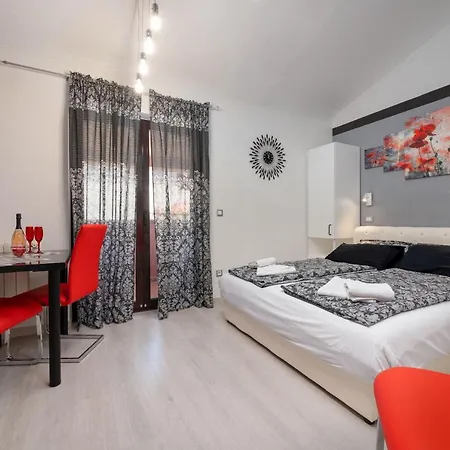 Apartments Miri Vrsar Exterior photo