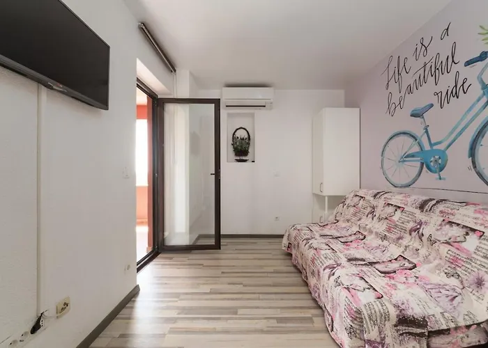 Apartments Miri Vrsar