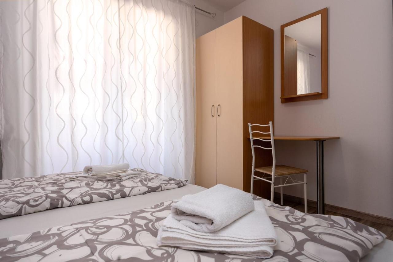 Miri Apartment *